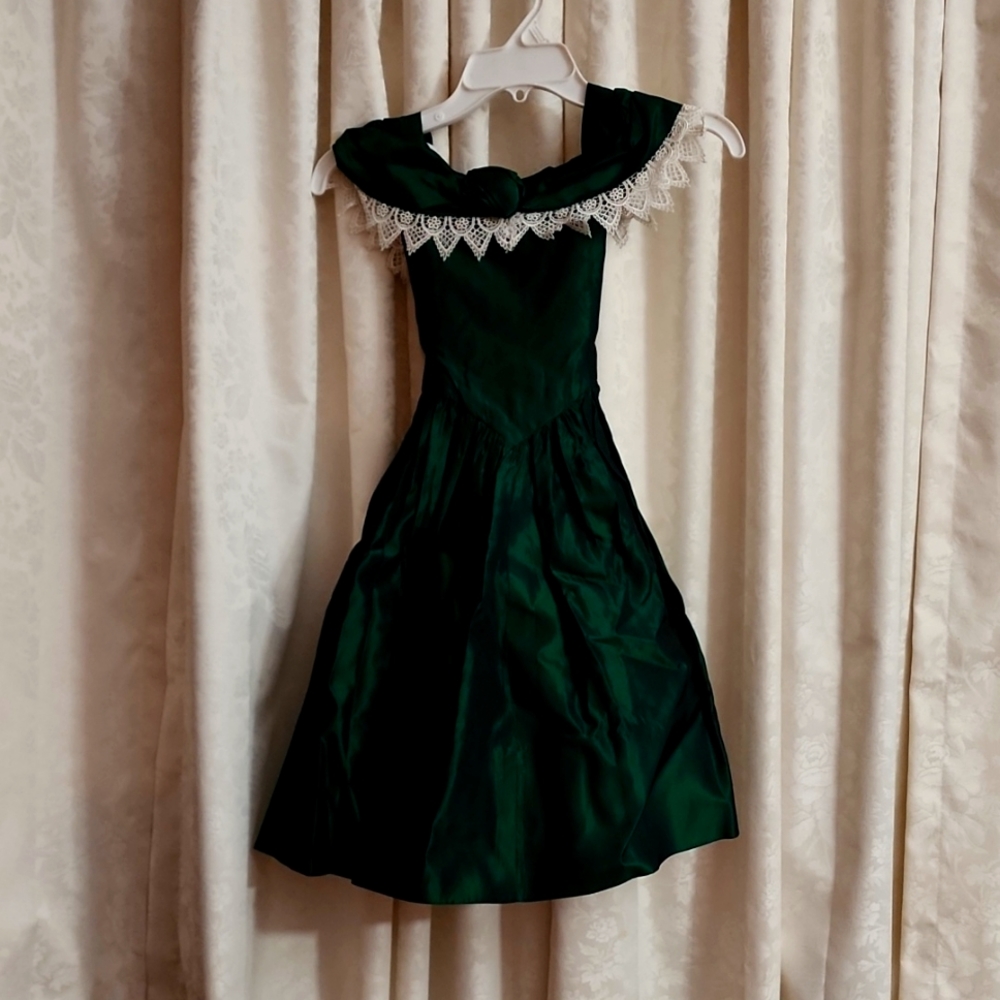 Green handmade dress
